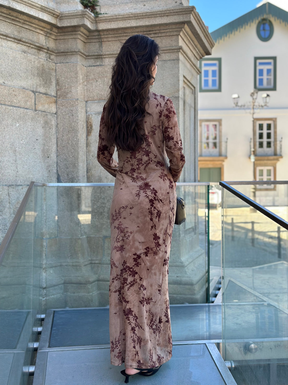 Vestido Efeito Cruzado