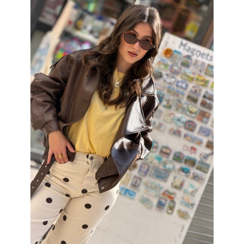 Blusão castanho ecopele com cinto