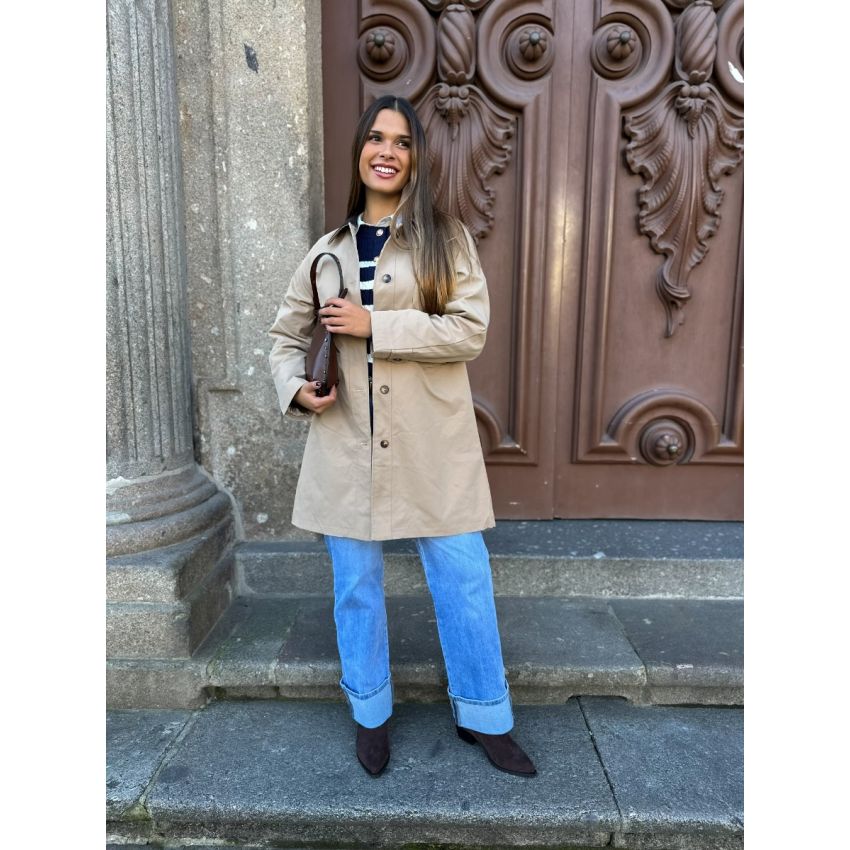 Trench com gola polipele