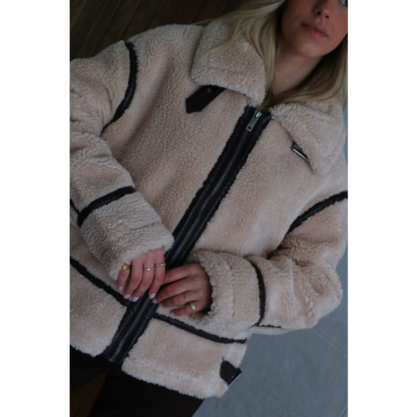 Biker efeito pele cordeiro