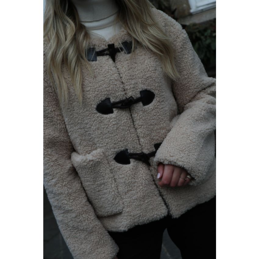 Casaco efeito pele cordeiro