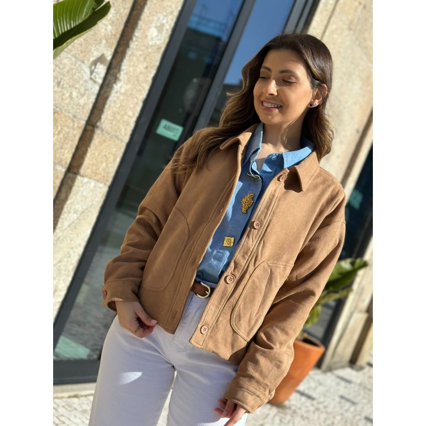 Jaqueta com bolsos com efeito de camurça