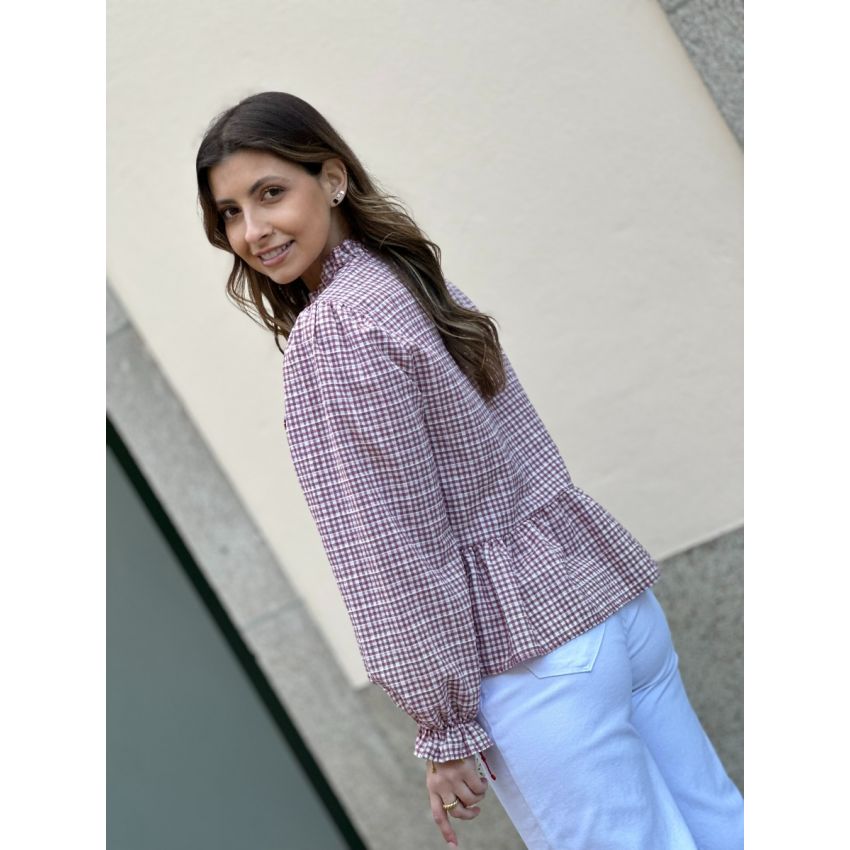 Blusa de quadrados