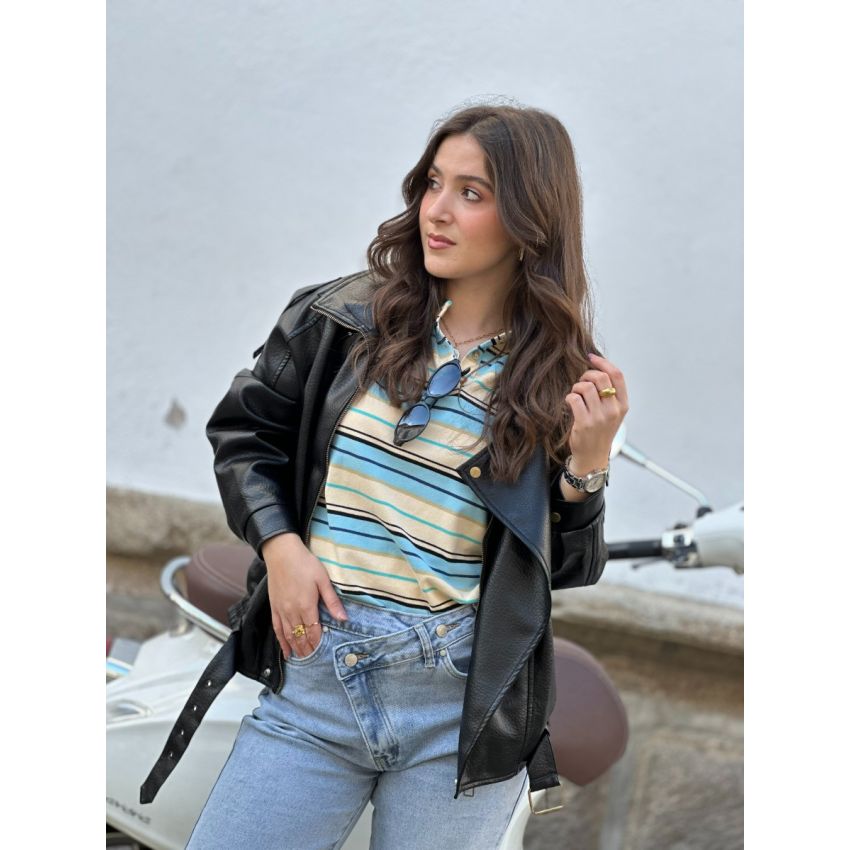 Blusão preto ecopele com cinto