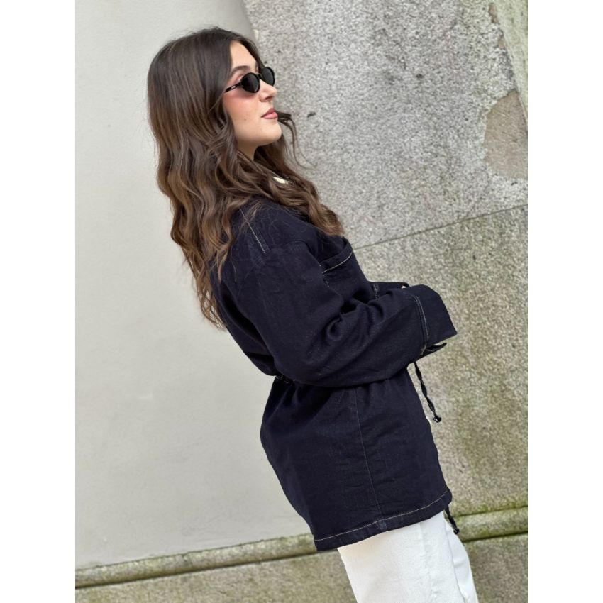 Blusão de ganga cintado